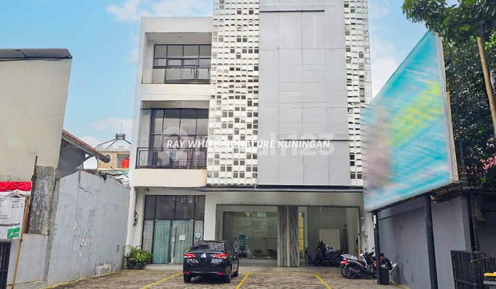 Ruko Gandeng Bintaro Sektor 3 Lokasi Strategis Area Ramai 