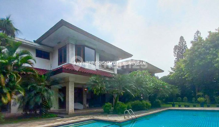 Premium House Prime Location on Jl Sekolah Kencana Pondok Indah Premium House Prime Location on Jl Sekolah Kencana Pondok Indah