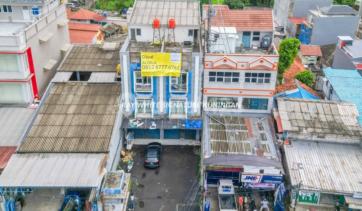 Ruko Gandeng 3 Lantai di Pondok Pinang Lokasi Strategis Ruko Gandeng 3 Lantai di Pondok Pinang Lokasi Strategis