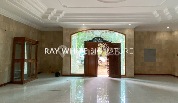 Rumah Tua Harga Dibawah NJOP Cocok untuk Usaha di Jl. Raya Bogor  2