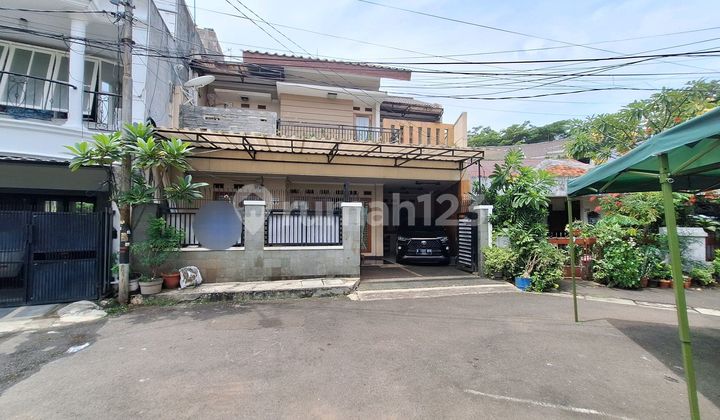 House at Jl. Tebet Timur Dalam I H 209, Tebet Timur, Tebet, South Jakarta City, DKI Jakarta, Indonesia, 12820, Tebet with good SHM (Certificate of Ownership)