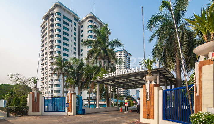 Dijual Apartement Park Royale 3 Br, Full Furnished, Mewah, Exclusive, Murah