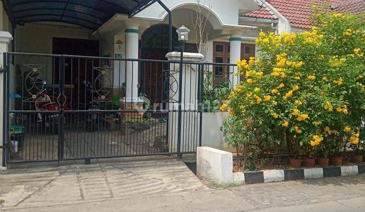 Rumah di Perumahan Jatijajar Depok SHM Bagus 1