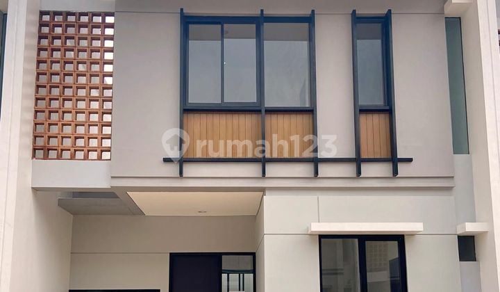 Go Home Residence Two-Story House New SHM South 2