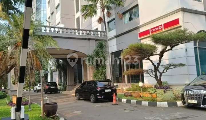 For Sale Cheap Permata Senayan Apartment 2 Bedrooms Furnished Nice