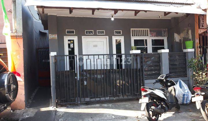 Rumah di Jl.Petamburan 1 HGB Bagus Murah 1