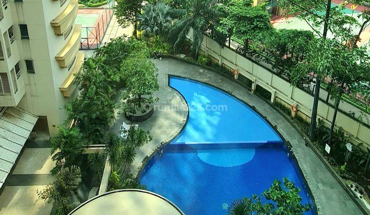 Simprug Teras 3 BR Bagus Semifurnish View Pool City 1