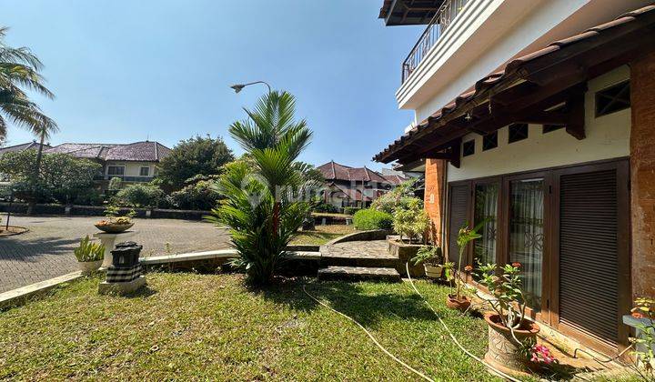 Rumah Bali View Dengan Taman Luas Dan Asri 2