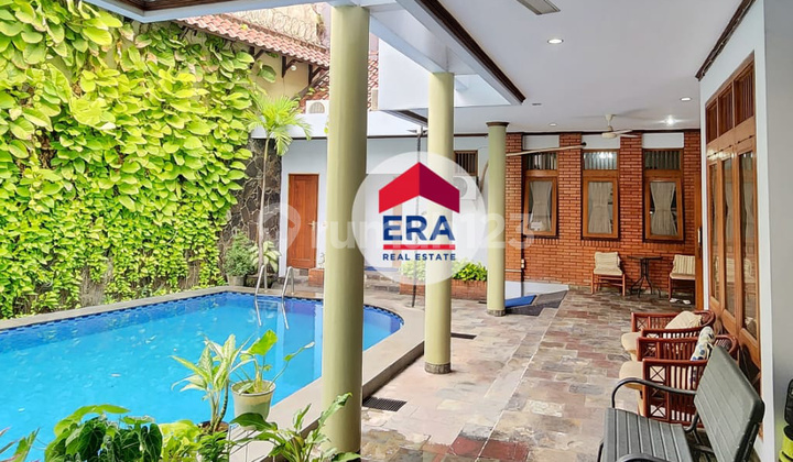 Rumah Pondok Indah Turun Harga Renov Minim