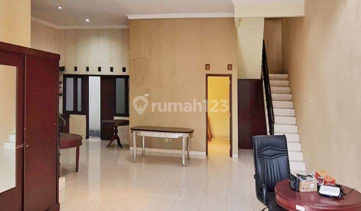 Rumah Di Pondok Indah 2 Lantai Kondisi Bagus 2