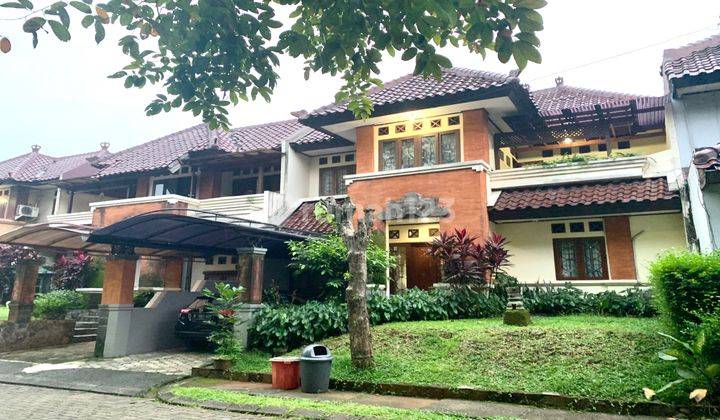 Rumah Cantik Dan Nyaman Di Bali View Cirendeu