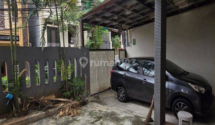 Rumah Bisa Untuk Usaha Di Pinggir Jalan Swadaya, Kebayoran Lama 2