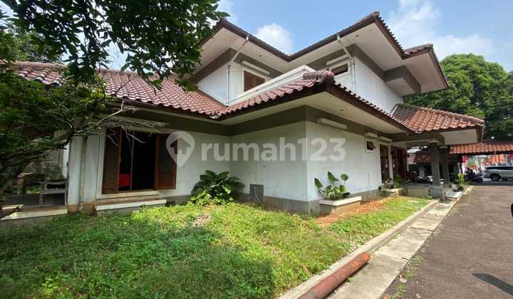 Nice House Ready to Live In Cilandak Near Citos Strategic Location 2
