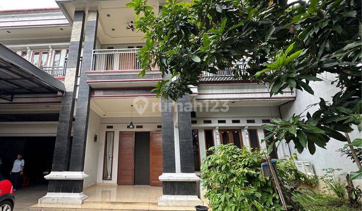 Rumah Bagus Pinggir Jalan Di Kebon Jeruk 2