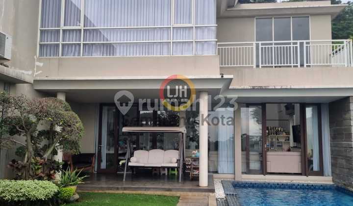 Rumah Mewah di Citra Sun Garden 1