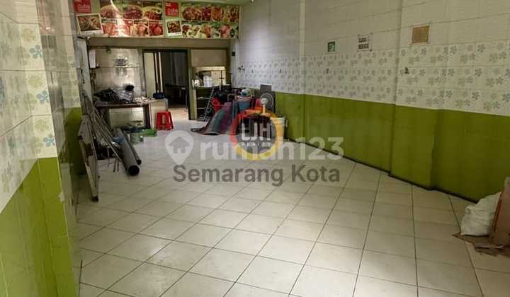 Nice Shop House in West Wot Gandul, 3 Floors, 7700W Electricity, Tap Water & Well Water. 1