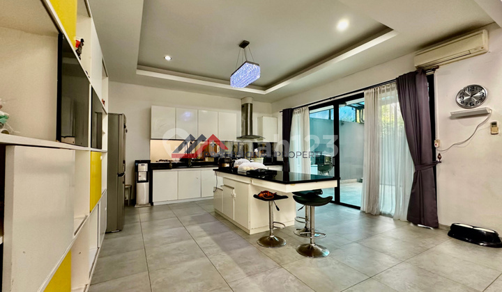 Rumah Modern Minimalis With Private Pool di Pejaten Barat, Kemang 2