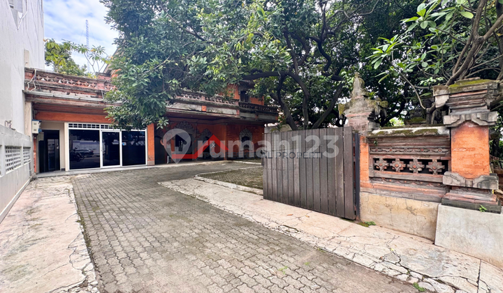 Rumah Metro Raya Komersil Cocok Untuk Hunian Atau Usaha Di Pondok Indah, Jakarta Selatan