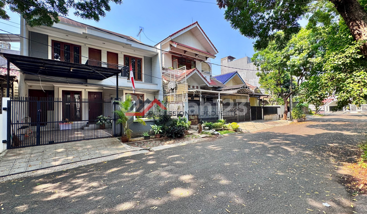 Rumah Siap Huni Minimalis Modern Lokasi Premium di Pondok Indah, Jakarta Selatan