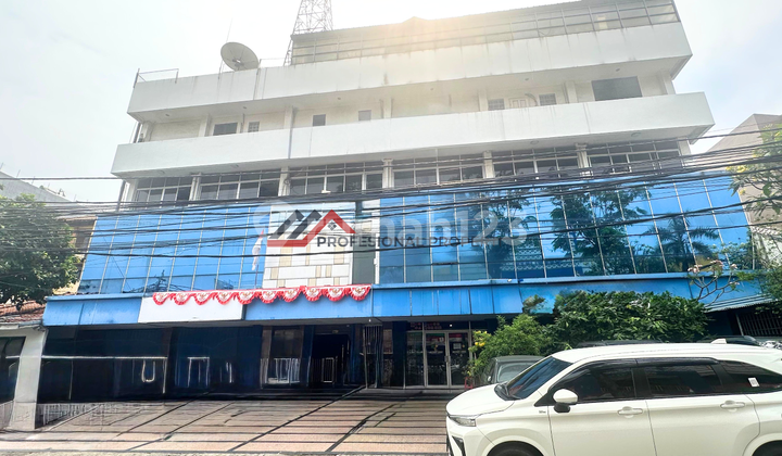 4-story Office Building with Rooftop, Setiabudi Kuningan South Jakarta
