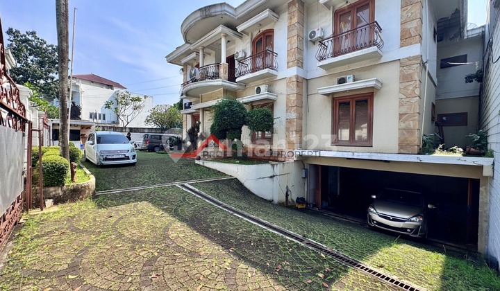 Classic House Can Be Office On Main Road In Kemang South Jakarta 2