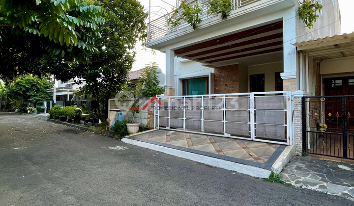 Rumah Hadap Timur Dalam Komplek Tanjung Barat, Jakarta Selatan 2