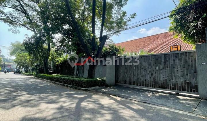 Harga Menarik Rumah Satu Lantai Halaman Luas Di Kemang Jakarta Selatan 