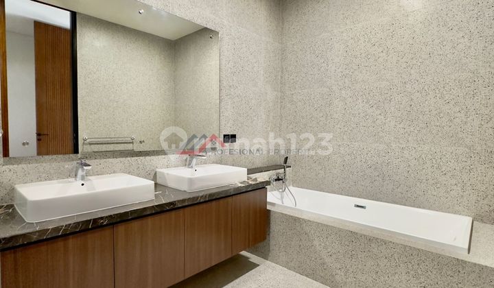 Brand New Tropical Minimalist One Step to Kemang Raya South Jakarta 2