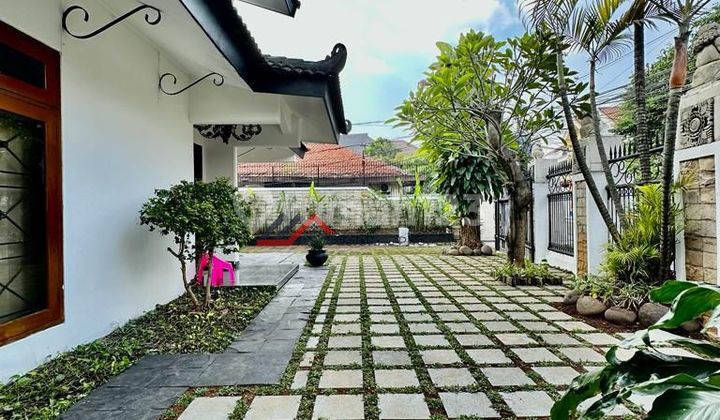 Rumah Modern Classic Siap Huni Strategis di Pejaten Jakarta Selatan 2