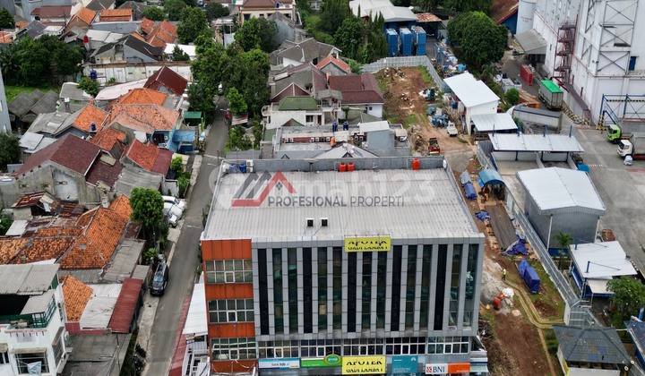 Attached shophouse for business very strategic in Simatupang, South Jakarta 2