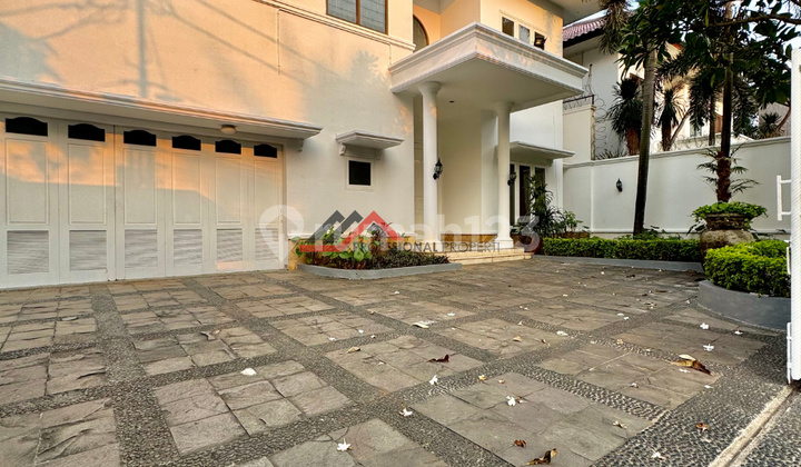 Rumah Mewah Murah Kolam Renang Di Kemang Dalam Jakarta Selatan 1