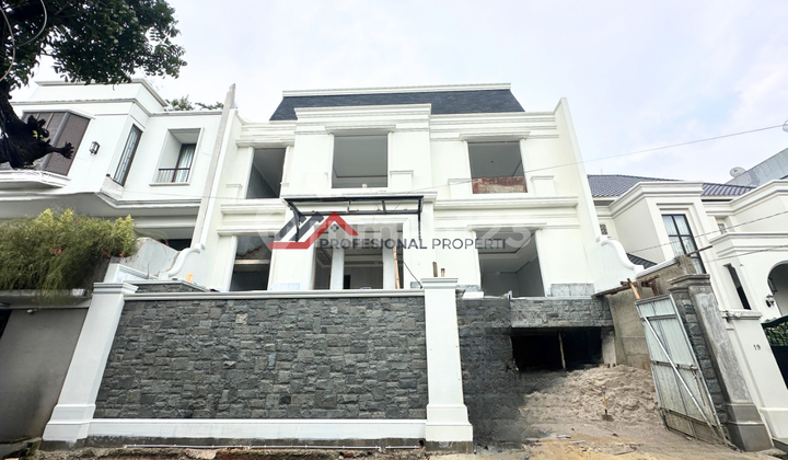 New Lux Semi-Furnished House Elite Location in Kebayoran Baru, South Jakarta New Lux Semi-Furnished House Elite Location in Kebayoran Baru, South Jakarta