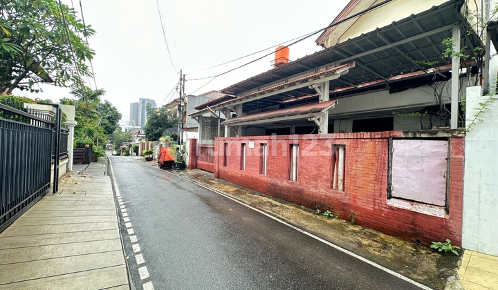 Rumah Murah Buat Investasi dan Kost Dekat MRT dan Blok M di Kebayoran Baru Jakarta Selatan