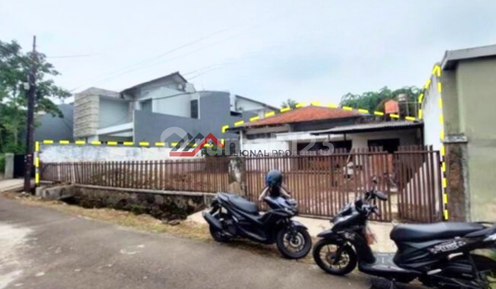 Rumah Halaman Luas Lokasi Strategis dibelakang Citos Harga Terbaik di Cilandak, Jakarta Selatan