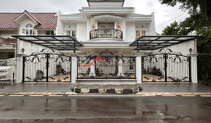 Rumah Siap Huni Design American Classic Dalam Komplek Besar Di Lebak Bulus, Jakarta Selatan 2