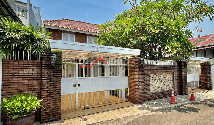 Rumah Siap Huni Lingkungan Tenang di Lebak Bulus, Jakarta Selatan 1