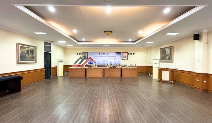 Gedung Kantor 3 Lantai Harga NJOP Dekat Kuningan Jakarta Selatan