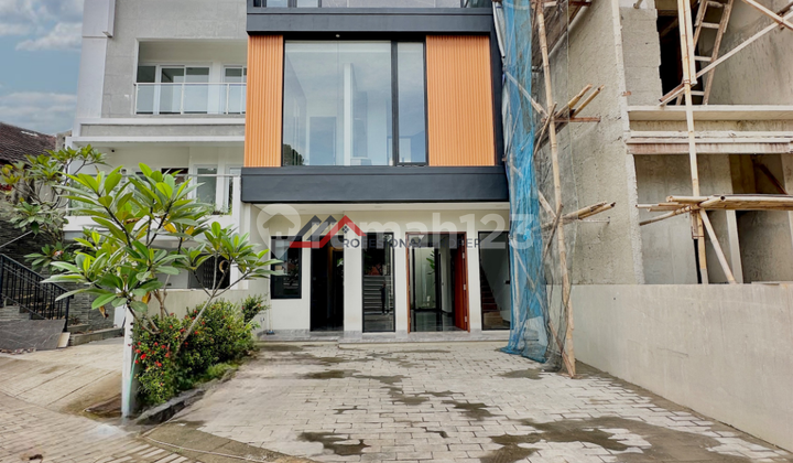 Brand New House Limited Stock Availabel di Cilandak, Jakarta Selatan