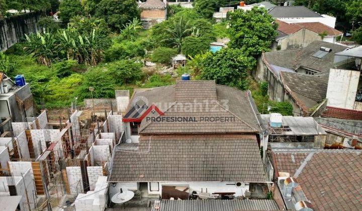 Rumah Hitung Tanah Di Lokasi Strategis Di Kebayoran Baru, Jakarta Selatan 1