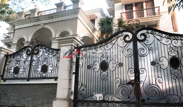 Rumah Prestisius Lokasi dekat Central Bisnis di Kuningan Jakarta Selatan Rumah Prestisius Lokasi dekat Central Bisnis di Kuningan Jakarta Selatan