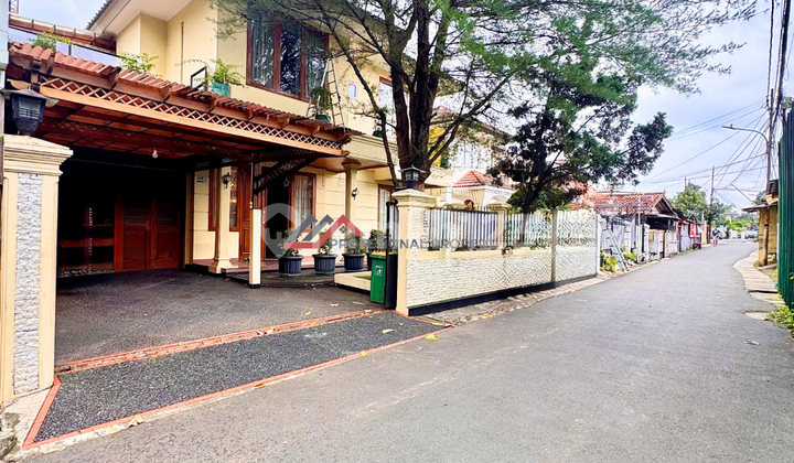 Minimalist House Strategic Location in Cipete, South Jakarta 1