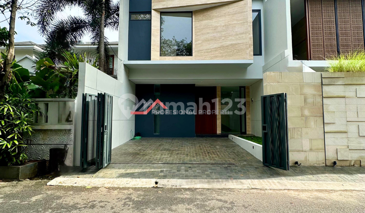 Brand New Modern Tropical House At Kemahg, Jakarta Selatan Brand New Modern Tropical House At Kemahg, Jakarta Selatan
