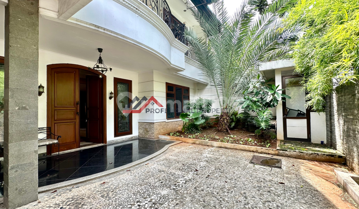 Rumah Bagus Siap Huni di Kebayoran Baru, Jakarta Selatan