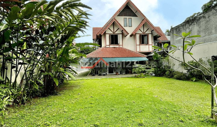 Rumah Asri Lingkungan Tenang di Cilandak, Jakarta Selatan 2