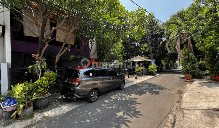 Rumah Kost Asri Lokasi Dekat Mall Cilandak Town Square 1