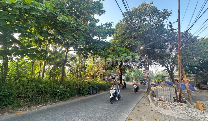 Good Land for Shophouse Business Near Brigif Krukut Toll Road, Depok