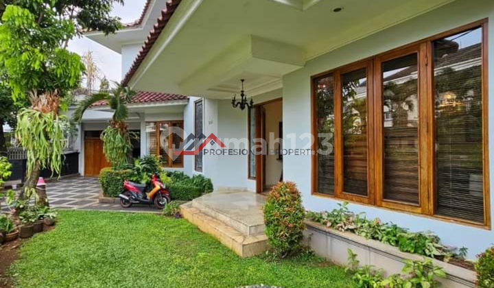 Rumah Bagus Private Pool di Pondok Indah, Jakarta Selatan
