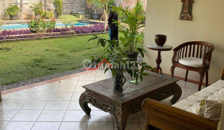 Cozy House With Swimming Pool and Quiet In Kemang, Jakarta Selatan 2