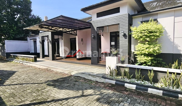 Rumah Bagus Siap Huni Dalam Town House di Kebagusan, Jakarta Selatan Rumah Bagus Siap Huni Dalam Town House di Kebagusan, Jakarta Selatan