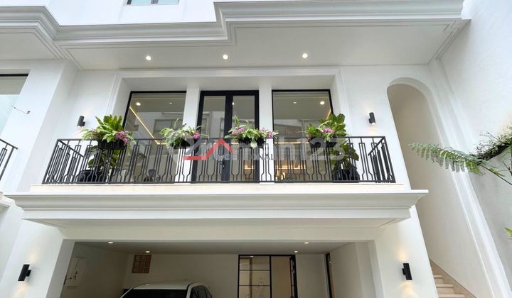 Rumah Baru Mewah Private Pool Dalam Town House Dekat Kebayoran Baru Jakarta Selatan Rumah Baru Mewah Private Pool Dalam Town House Dekat Kebayoran Baru Jakarta Selatan
